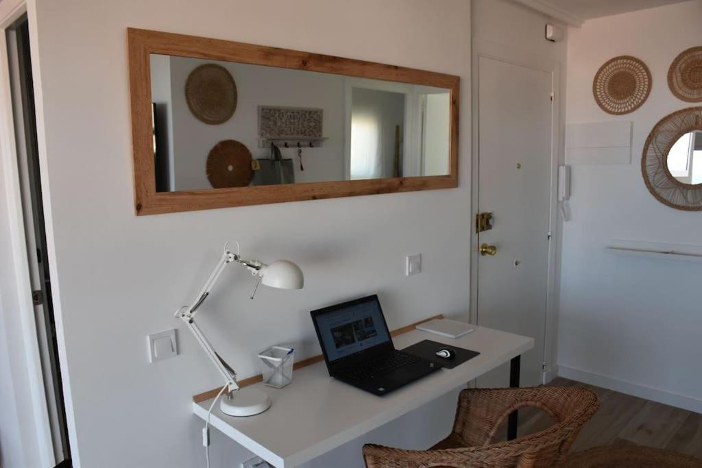 Precioso Apto Miami Primera Linia Playa Cala De Las Sirenas, Con Wifi Y Netflix, Adecuado Para Teletrabajar Miami Playa Exteriör bild